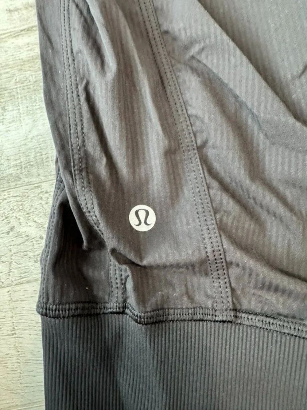 Lululemon Black Cropped Dance Studio Jogger Pants Women's Size 4 L18 - Picture 6 of 7
